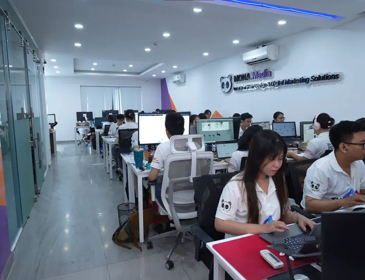 Sàn văn phòng rộng của The MONA Group